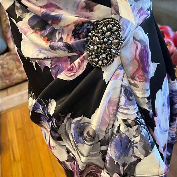 Alex Evenings Black and Purple Floral Midi Dress - Picture 4 of 7